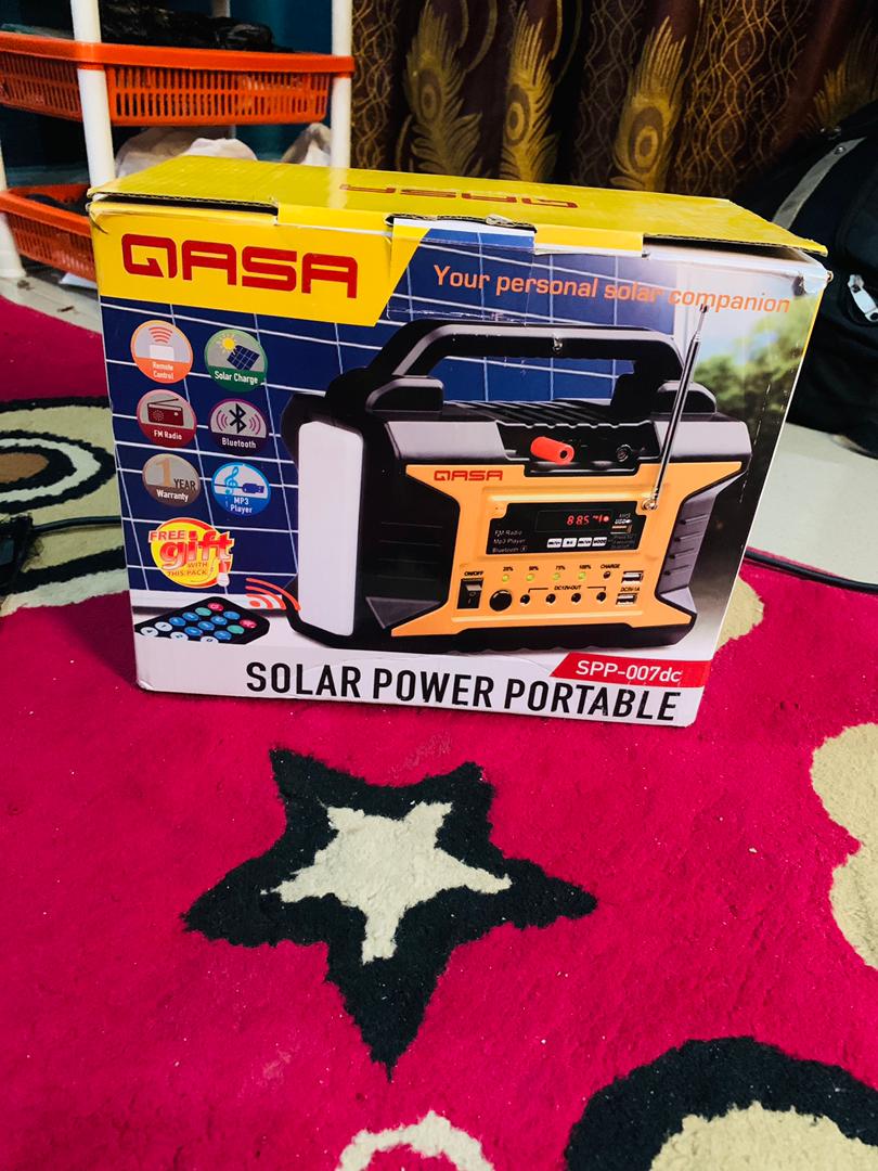 Qasa-Solar-Rechargeable-Power-Kit